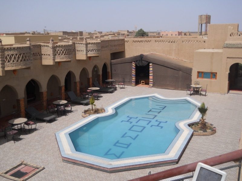 where to stay in merzouga