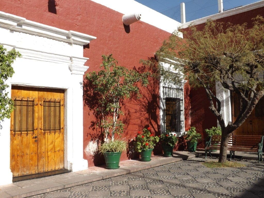 Arequipa, Courtyard