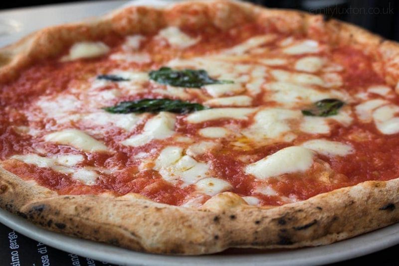 naples food guide