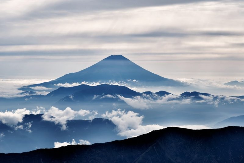 climbing mount fuji