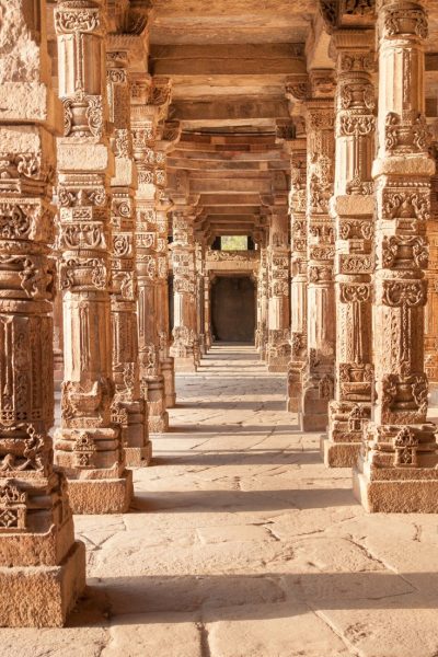 qutb minar delhi india