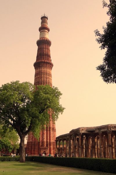 qutb minar delhi india