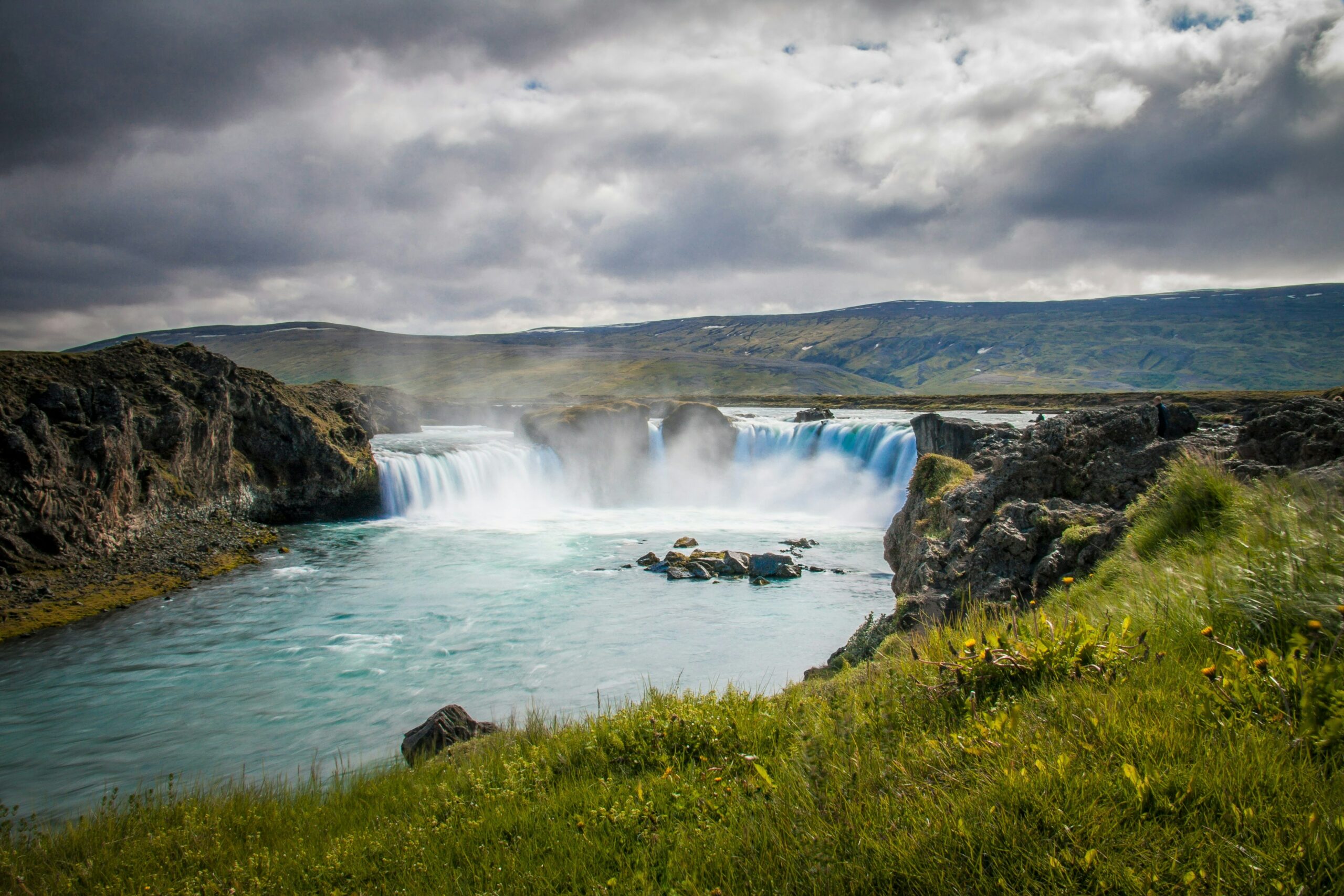 The Diamond Circle: Iceland's Secret Road Trip That Outshines the Golden Circle